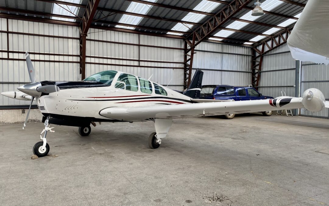 Beechcraft E33A
